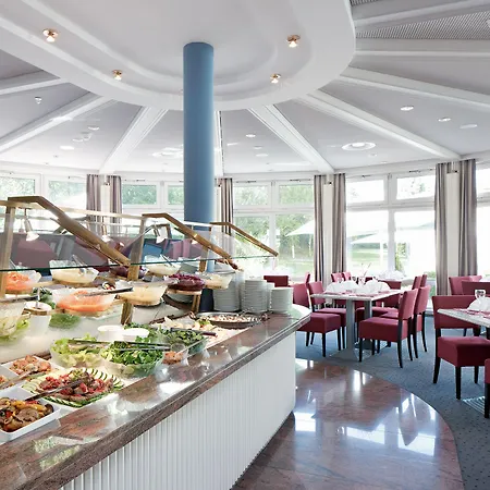 Апарт-отель Sunday Hotel Bad Boll Formerly Seminaris 4*